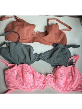 Aerie 3 Bras Bundle Real Me Good No Pad Underwire Intimates Coquette Womens 32C